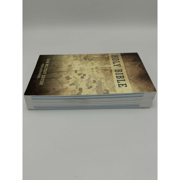 Holy Bible E100 Military Edition New American Version W/ Lectio Divina paperback - Picture 4 of 7